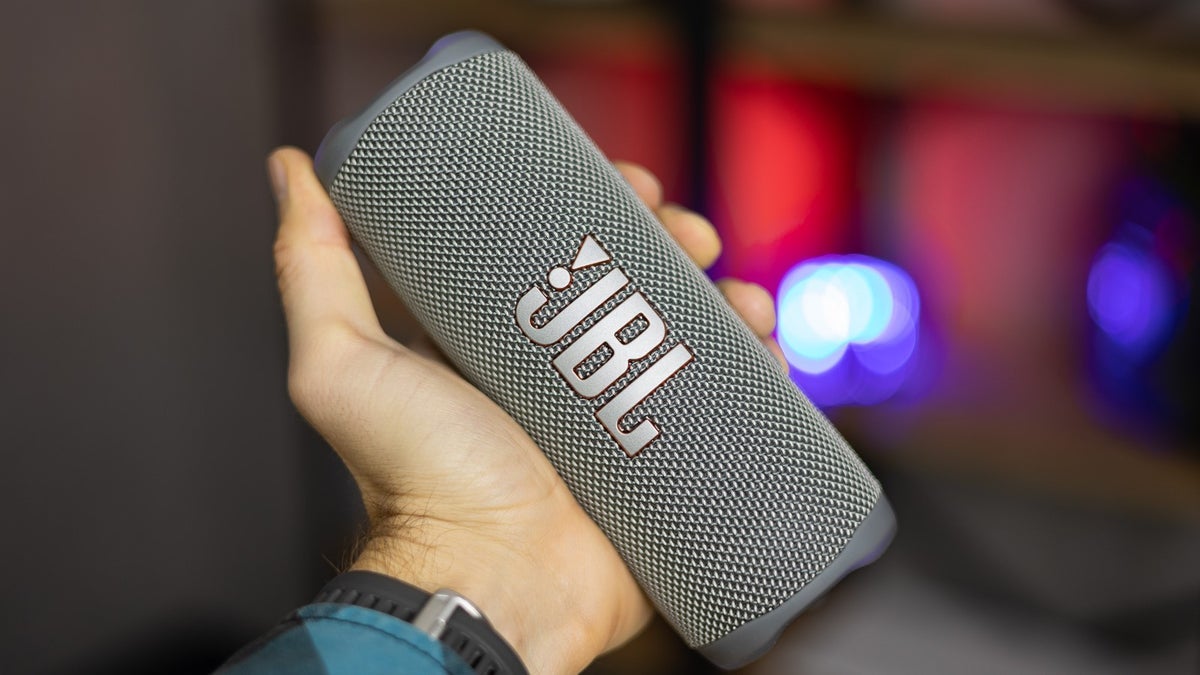 JBL Flip 6 vs JBL Flip 7 comparativa JBL Flip 6 vs JBL Flip 7 diferencias