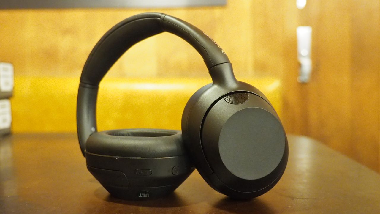 Comparativa Sony ULT Wear vs Sony WH-1000XM4 Diferencias Sony WH-1000XM4 vs Sony ULT Wear